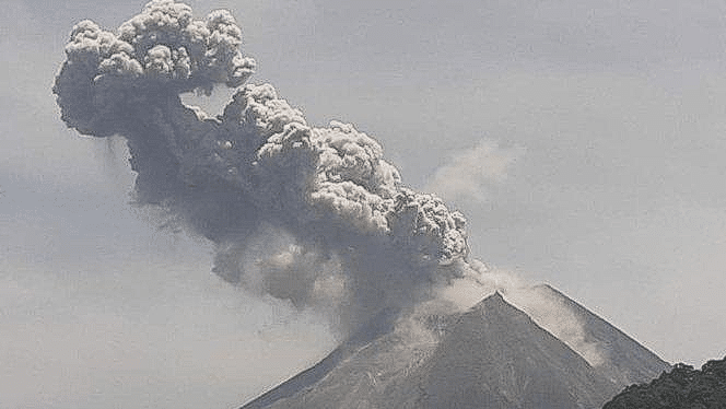 Status Gunung Rokatenda